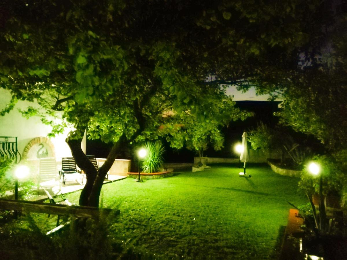 B&B Maison Villa Vittorio Avella Exterior foto