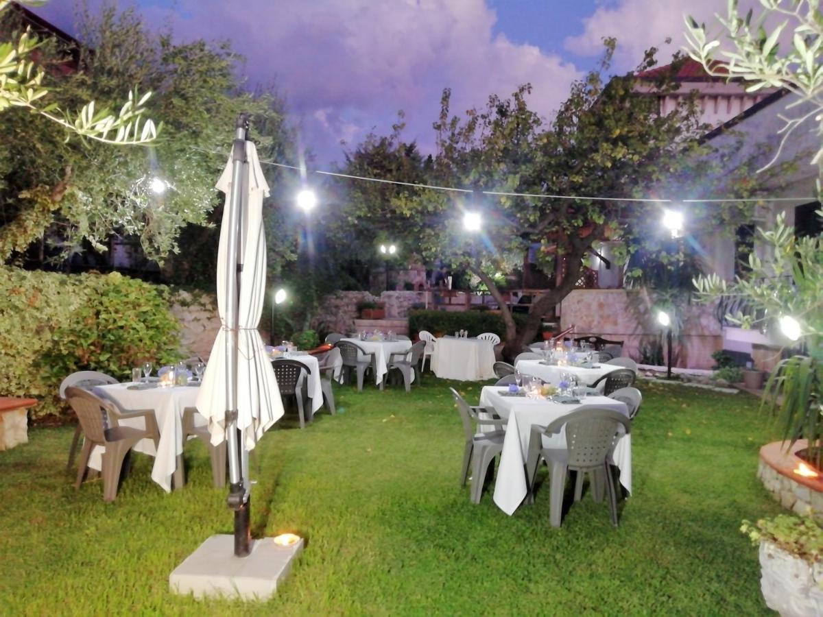 B&B Maison Villa Vittorio Avella Exterior foto